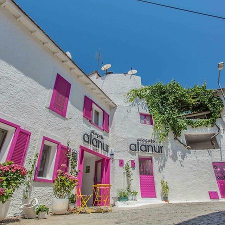 Alacati Alanur Otel Екстериор снимка