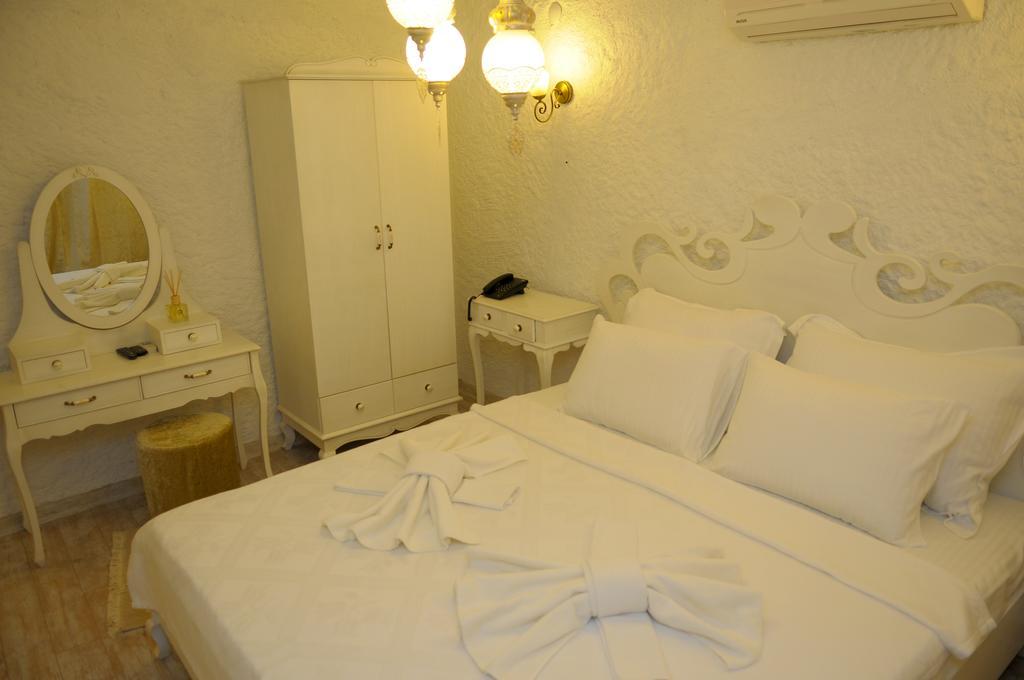 Alacati Alanur Otel Стая снимка