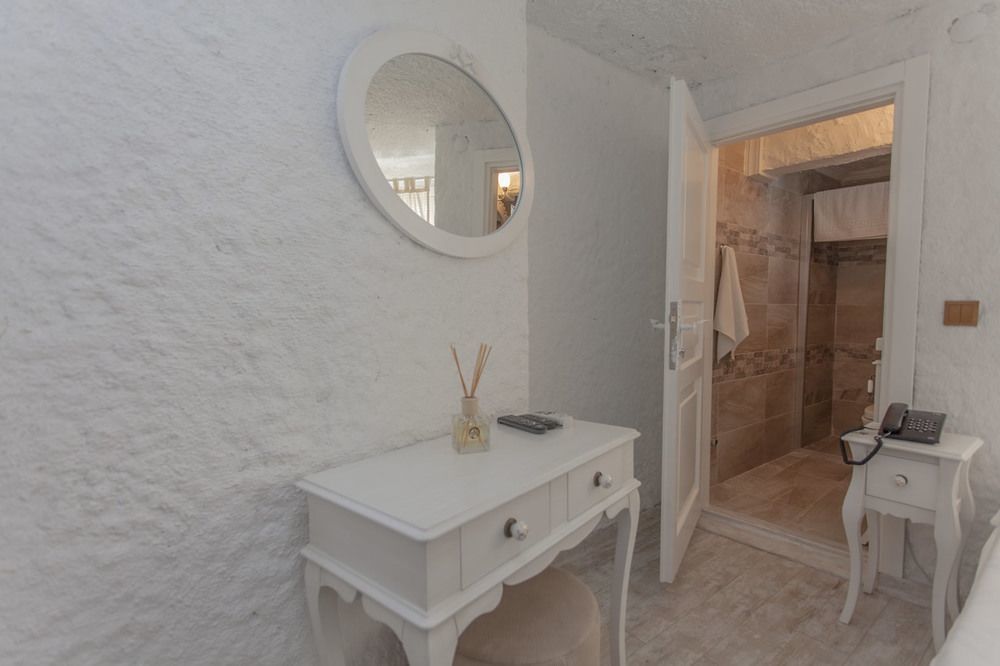 Alacati Alanur Otel Екстериор снимка